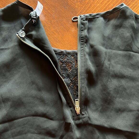 H&M Divided Size 4 Black Lace and Chiffon Blouse Cropped - Picture 8 of 8